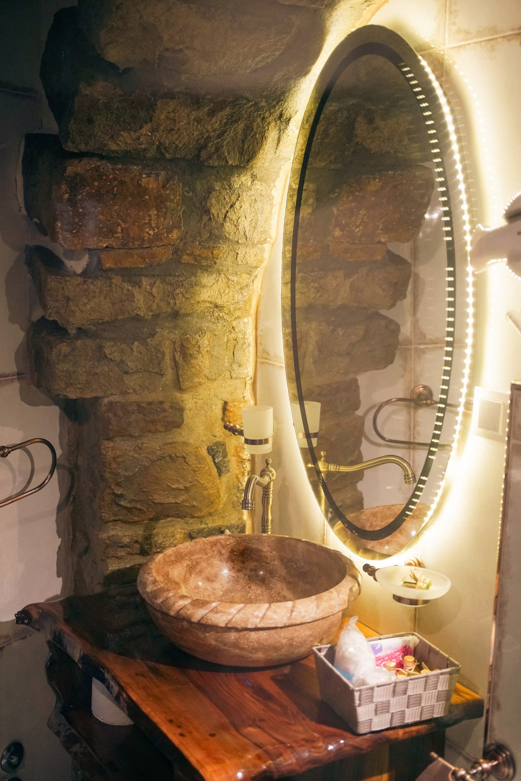 oda_apollon_banyo-3-scaled